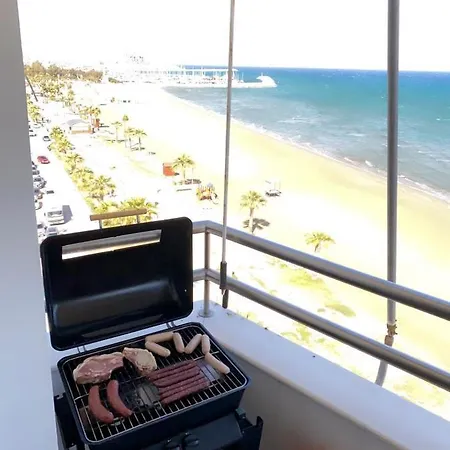 Room, 50m To The Finikoudes Larnaca