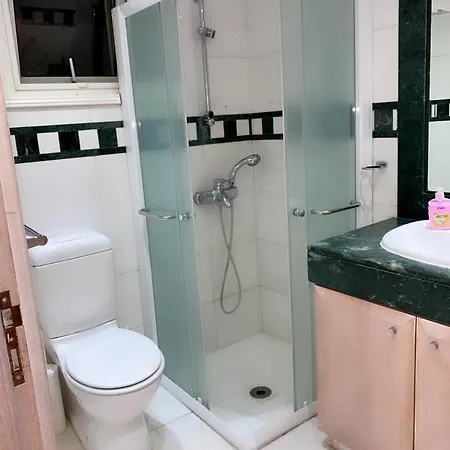 Room, 50m To The Finikoudes *